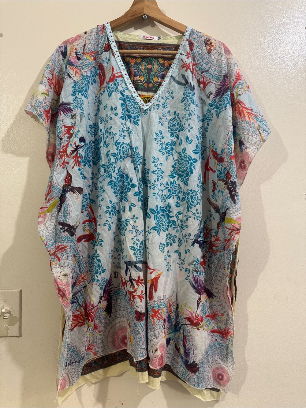 Johnny Was Pale Blue Floral V-Neck Tunic with Multicolor Bird Accents - Picture 2 of 6